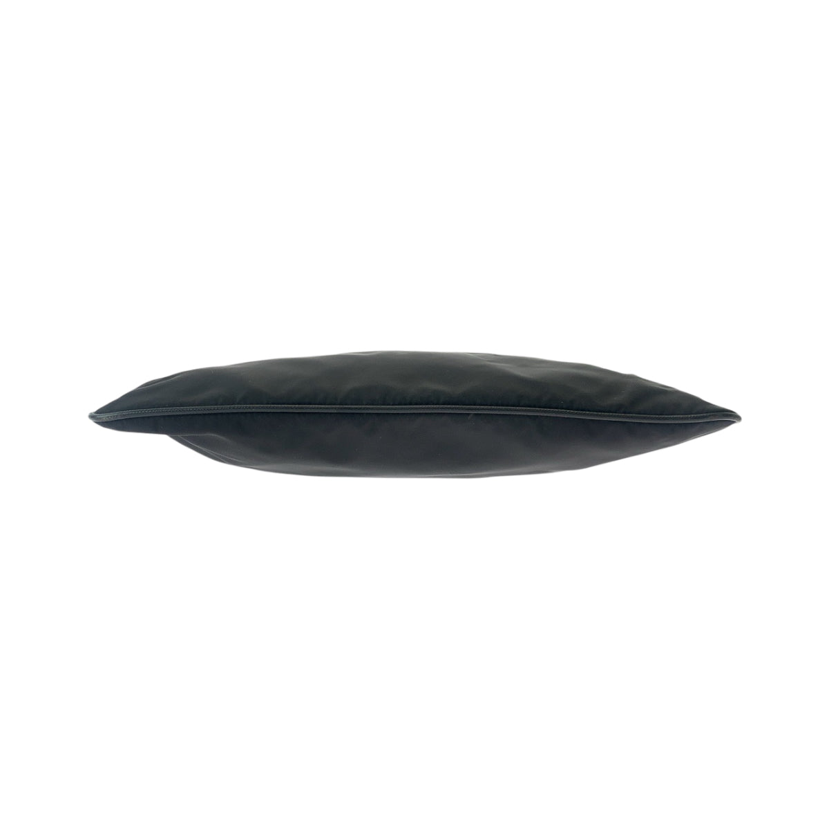 21798
PRADA プラダ テスート 三角ロゴプレート ブラック 黒 シルバー金具 ナイロン ショルダーバッグ ポシェット メンズ ABP39
