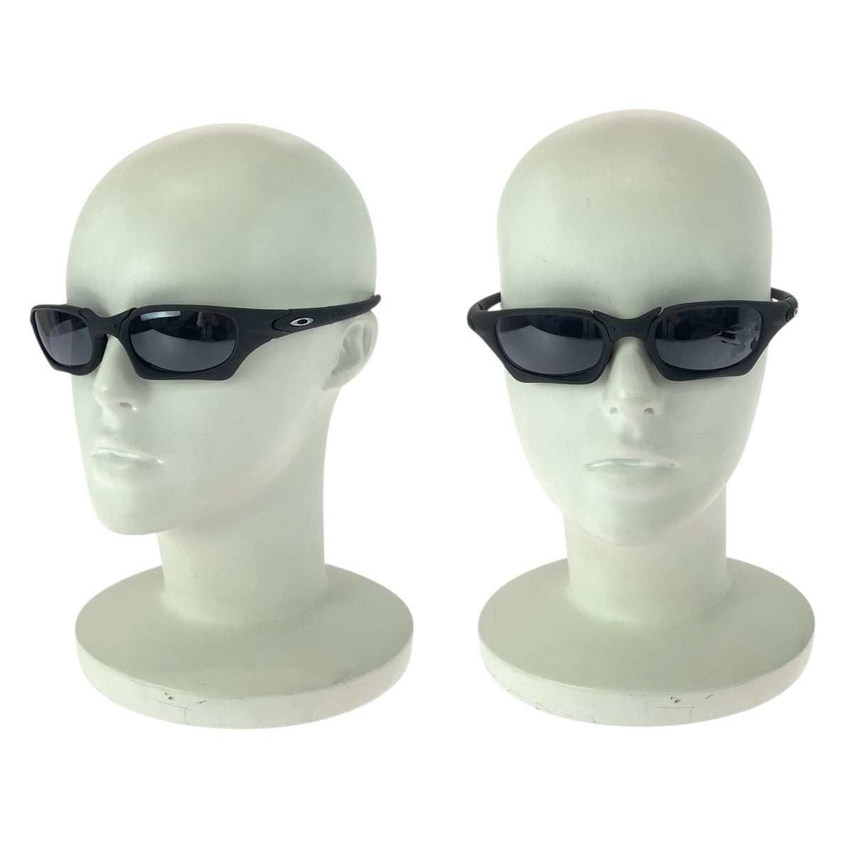 21862
OAKLEY オークリー マグスイッチ ブラック シルバー / マグネシウム サングラス 男女兼用 スクエア メンズ A54