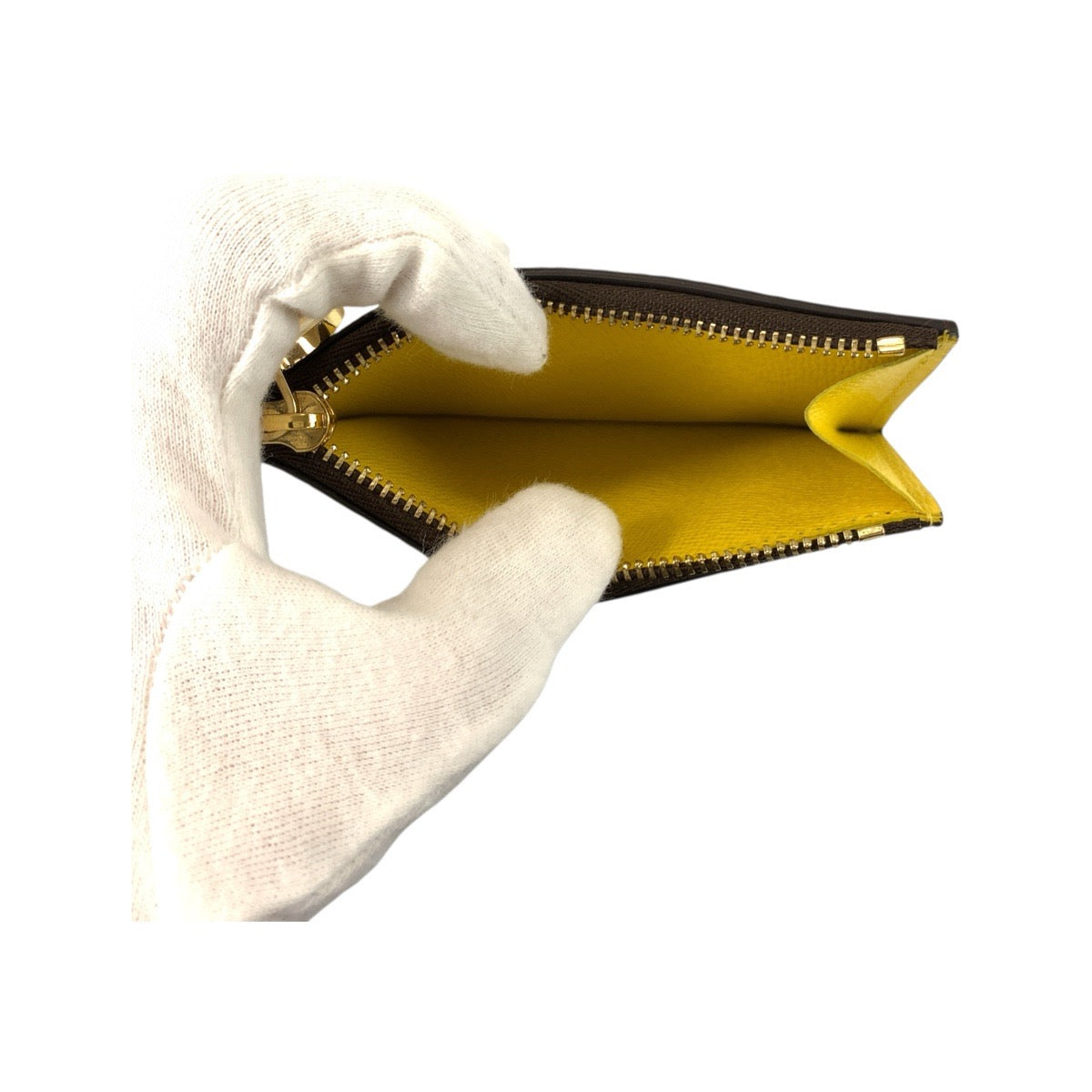 22077
LOUIS VUITTON ルイヴィトン モノグラム ポルト カルト ロミー ジョーヌ ブラウン イエロー モノグラムキャンバス M81882 コインケース カードケース メンズ A54