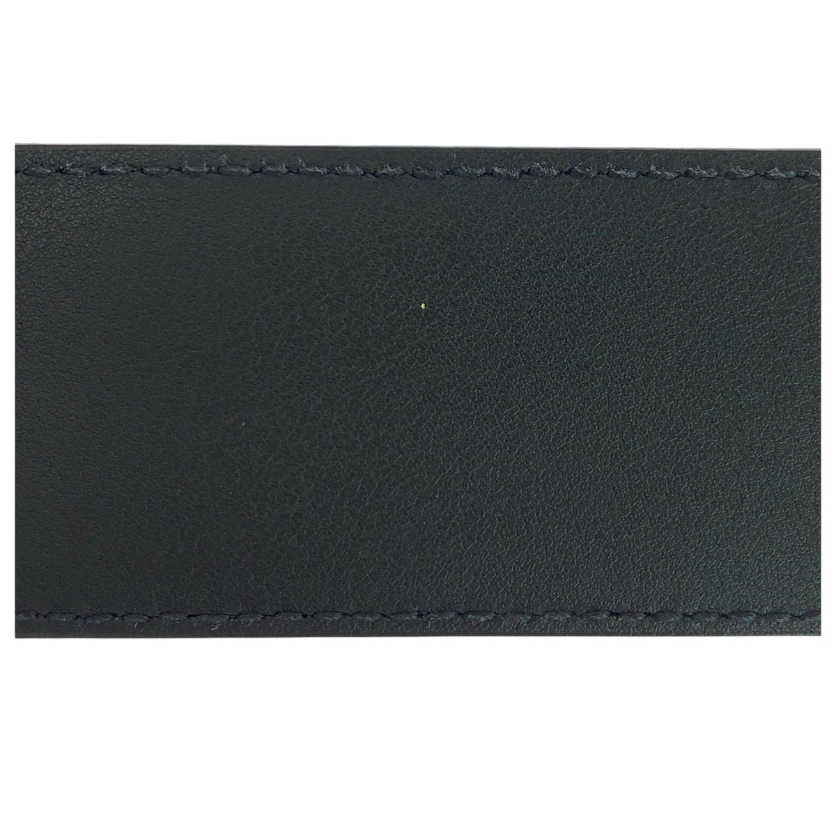 22140
GUCCI グッチ 75cm/30インチ ブラック 黒 ゴールド金具 レザー 573325 ベルト 男女兼用 レディース A15