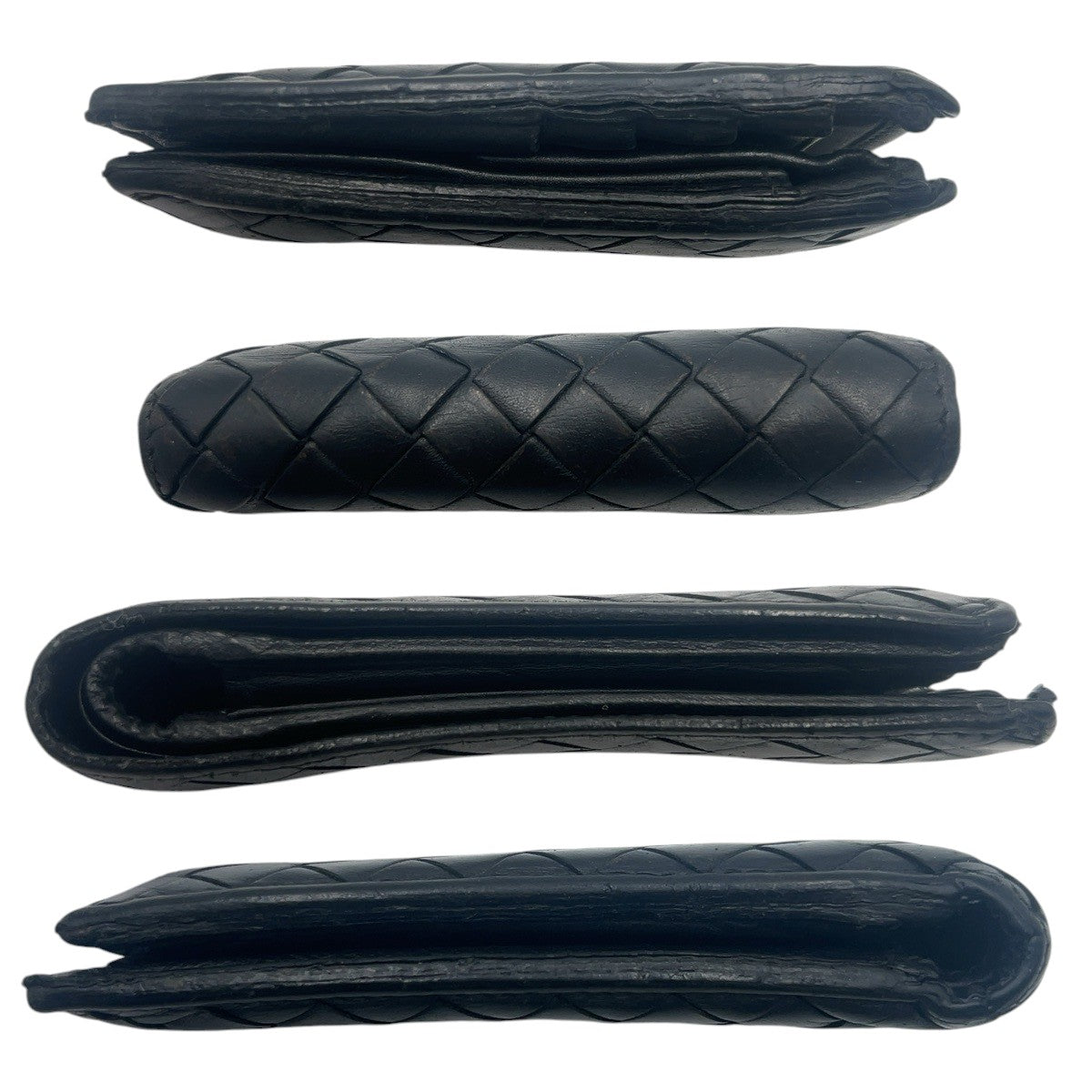 22489
BOTTEGAVENETA ボッテガヴェネタ イントレチャート ブラック 黒 レザー 193642 二つ折り財布 折財布 コンパクトウォレット メンズ AB2