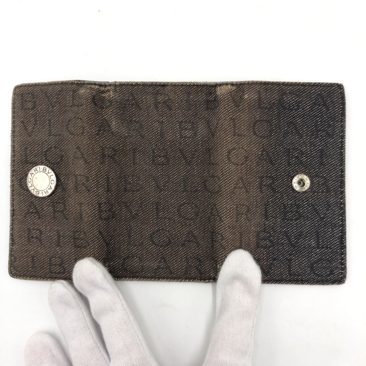 22525
BVLGARI ブルガリ ロゴマニア ブラウン シルバー金具 キャンバス キーケース 男女兼用 レディース B1