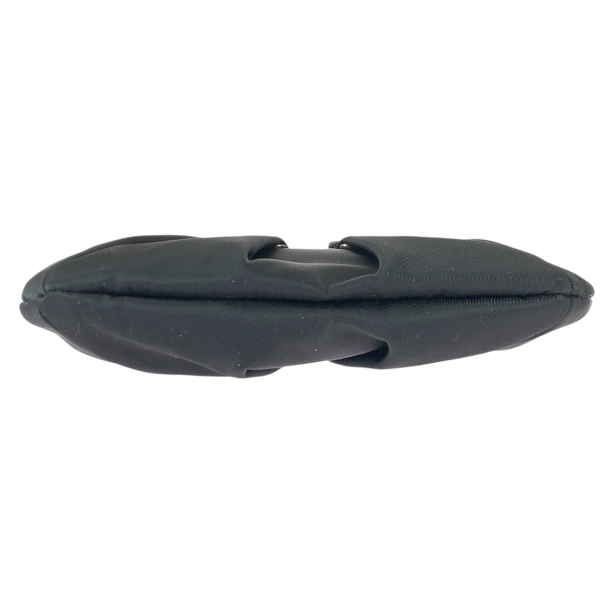 22956
Salvatore Ferragamo サルヴァトーレフェラガモ ヴィンテージ ヴァラリボン ブラック 黒 ナイロン / レザー EZ21 B670 ショルダーバッグ ポシェット レディース A28