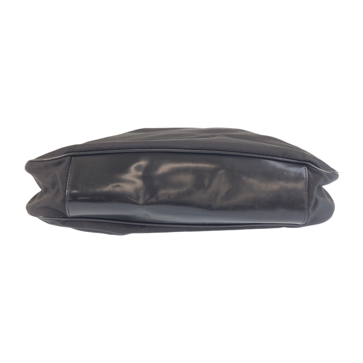 24098
GUCCI グッチ バンブー ブラック 黒 シルバー金具 ナイロン / パテントレザー 001 1998 1577 ショルダーバッグ ハンドバッグ 2WAY レディース AB30