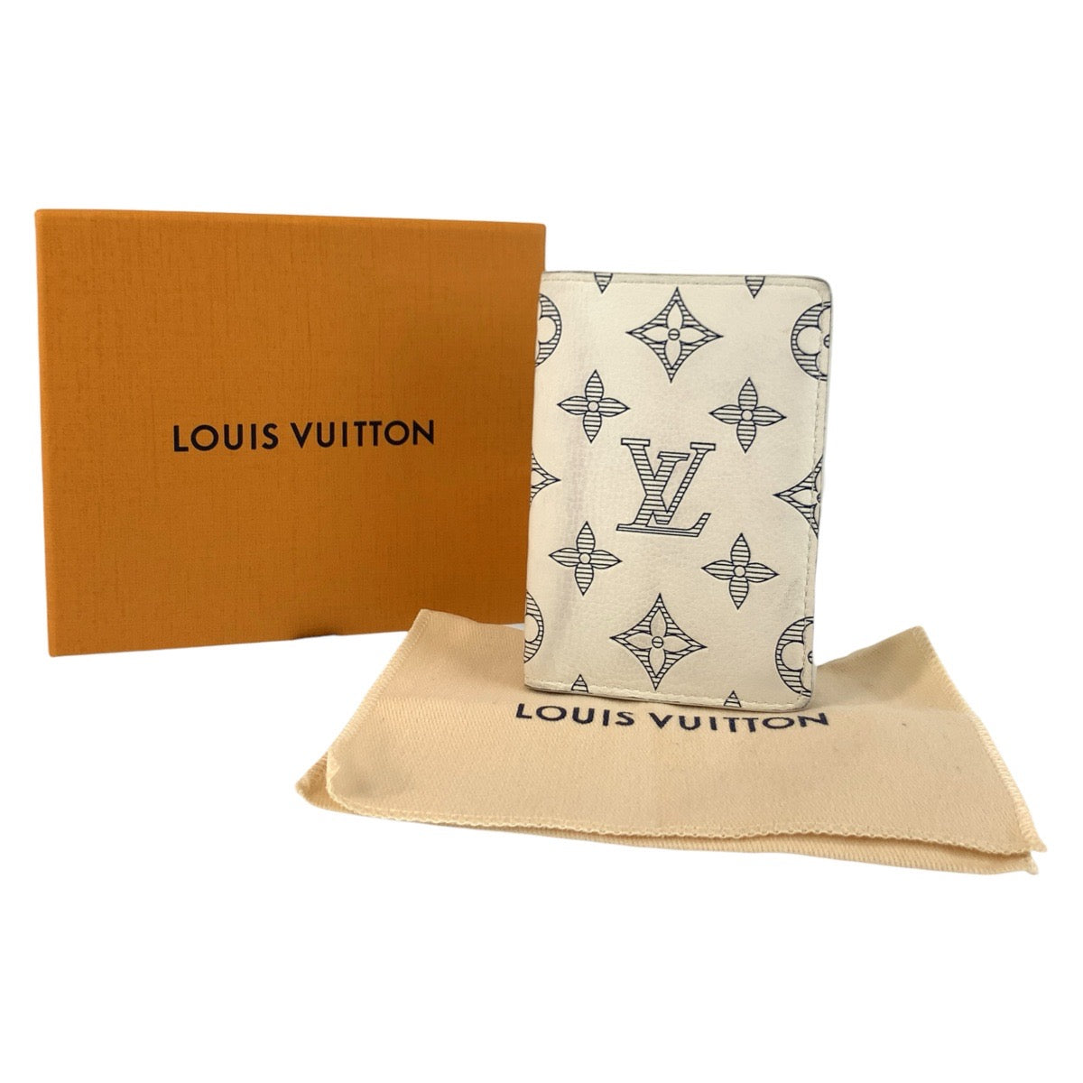 24388
LOUIS VUITTON ルイヴィトン モノグラム シャドウ オーガナイザー ドゥ ポッシュ ブロン ネイビー レザー M83377 カードケース 名刺入れ 男女兼用 レディース AB32