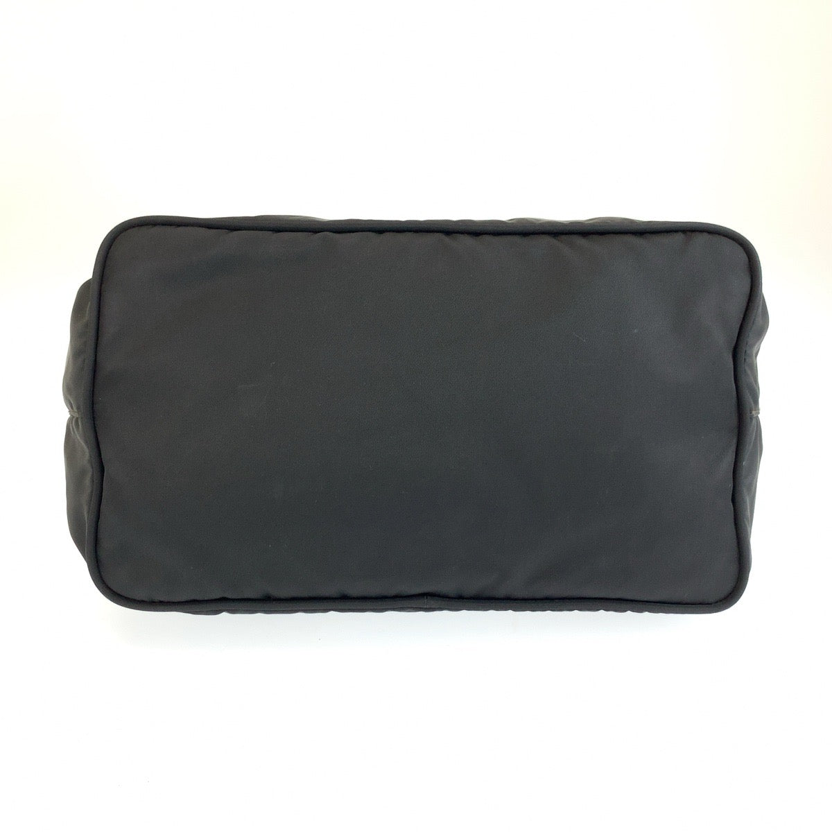 26562
PRADA プラダ テスート 三角ロゴプレート ブラック 黒 シルバー金具 ナイロン ショルダーバッグ レディース ABP36