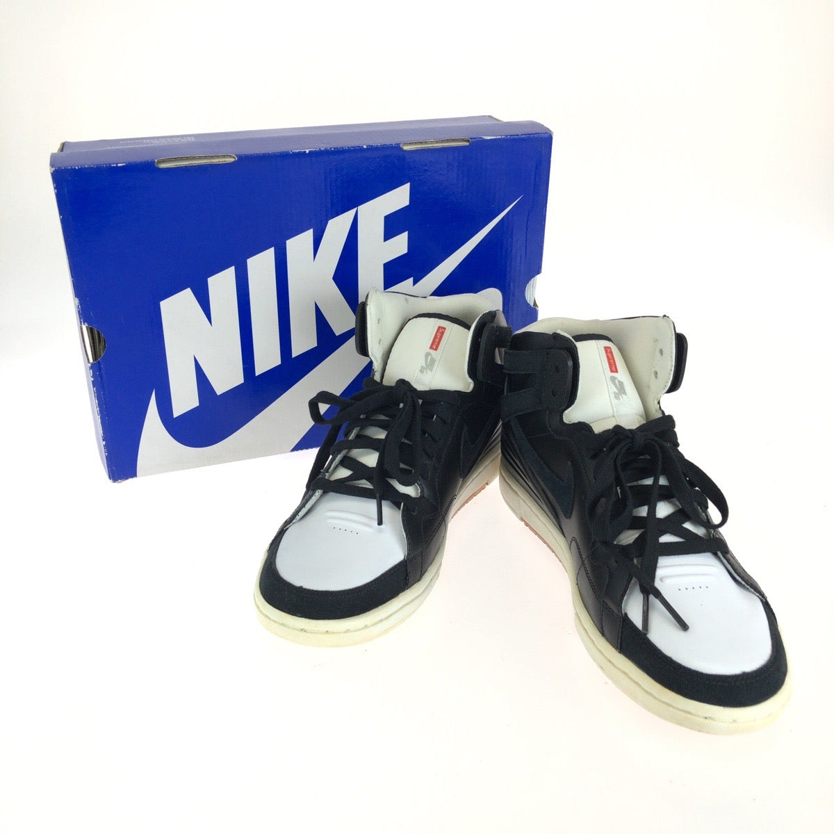 26683
Supreme シュプリーム NIKE SB×SUPREME ZOOM AIR 94 HI サイズ28cm ブラック ホワイト レザー / 合成樹脂 428927-001 スニーカー メンズ ABP