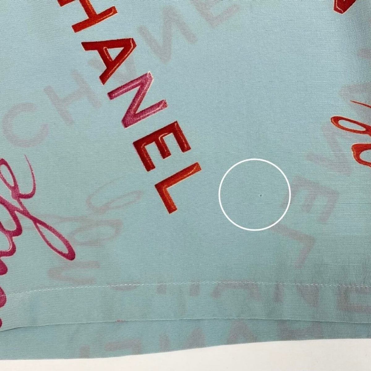 CHANEL シャネル ヴィンテージ 1996年 96P ロゴプリント ブルー シルク P29135 半袖Tシャツ レディース ABP