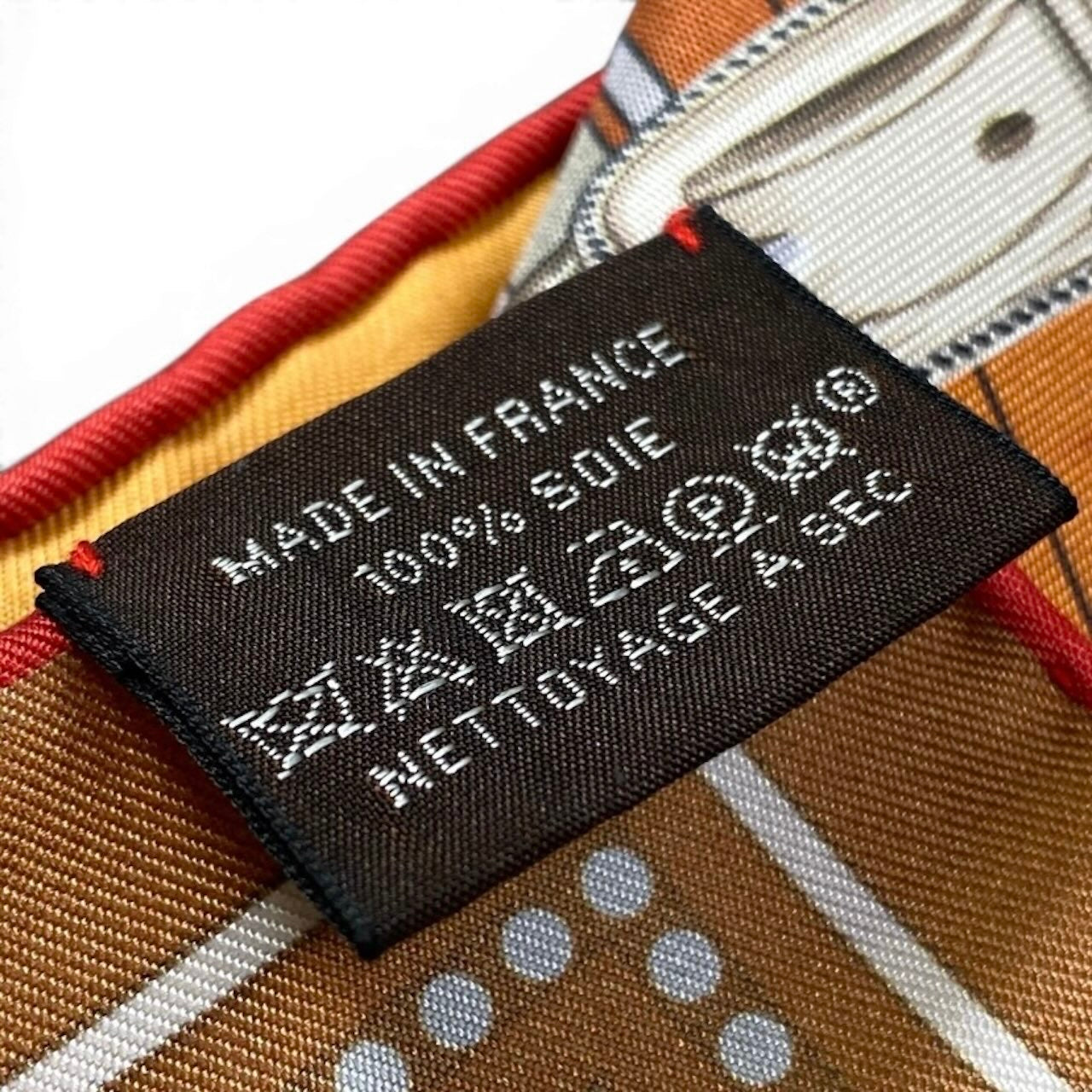 HERMES エルメス 2026年 カレ90 ダブルフェイス 馬着 シルクスカーフ オレンジ シルク スカーフ レディース AB