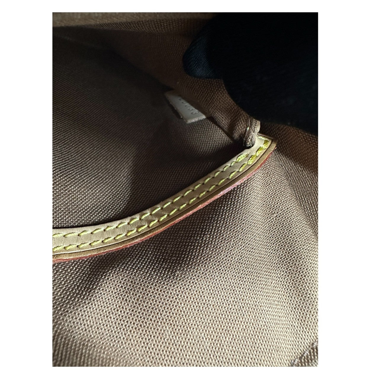 LOUIS VUITTON ルイヴィトン モノグラム アルマ ブラウン ゴールド金具 PVC / レザー M51130 ハンドバッグ レディース AB