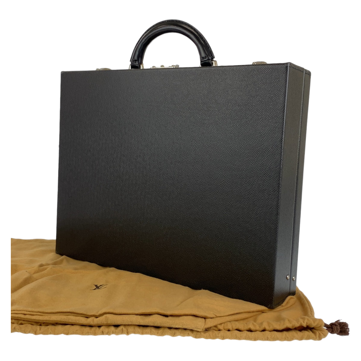 H-0153
LOUIS VUITTON ルイヴィトン タイガ ディプロマット ブラック 黒 シルバー金具 タイガ M30012 ビジネスバッグ ブリーフケース メンズ
