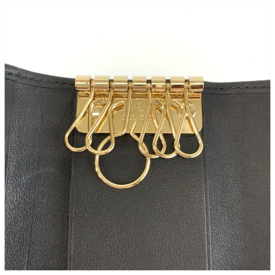 GUCCI グッチ ブラック 黒 ゴールド金具 GGキャンバス / レザー 212098 キーケース 6連 男女兼用 レディース A13