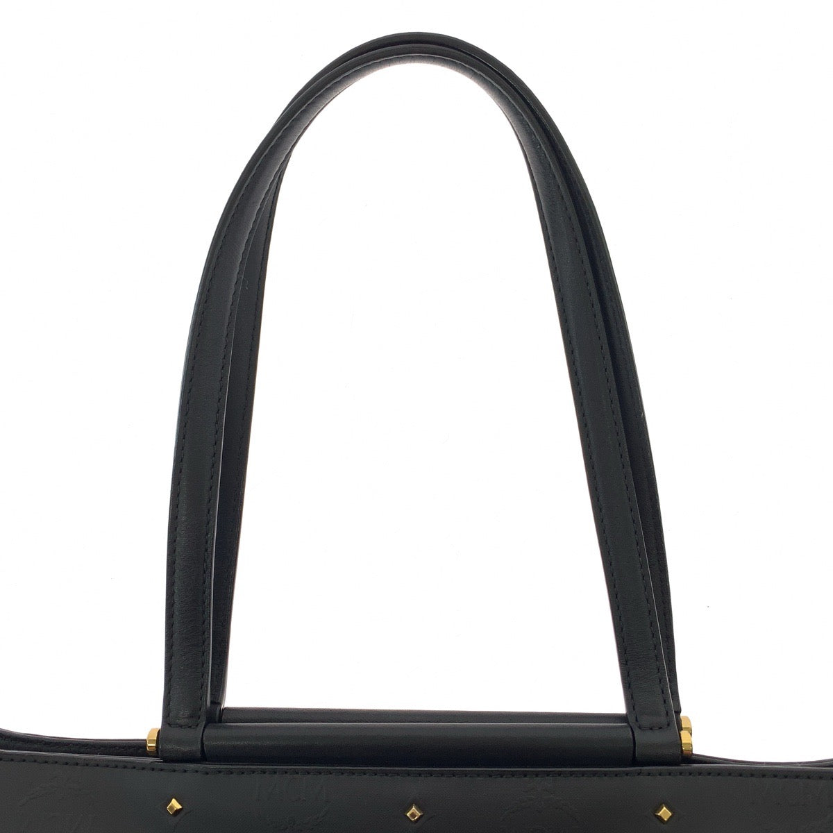 MCM エム シー エム クラウディア スタッズ ブラック 黒 ゴールド金具 PVC / レザー トートバッグ ショルダーバッグ レディース A40