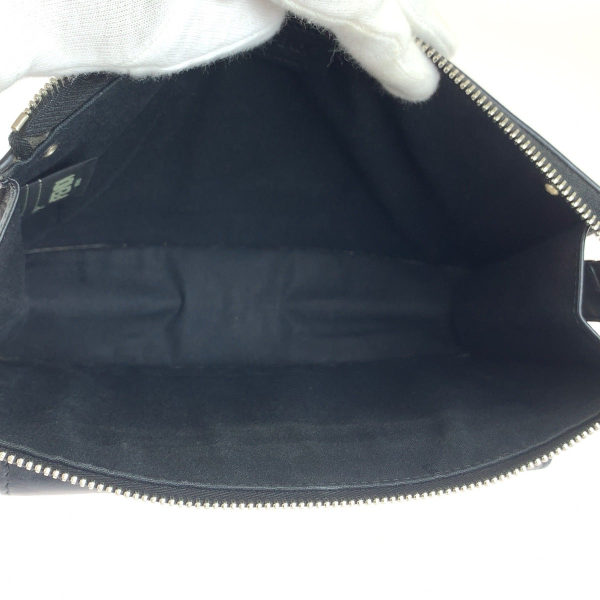FENDI フェンディ トゥージュール ブラック 黒 シルバー金具 レザー 8M0369-9DF クラッチバッグ セカンドバッグ レディース ABP34