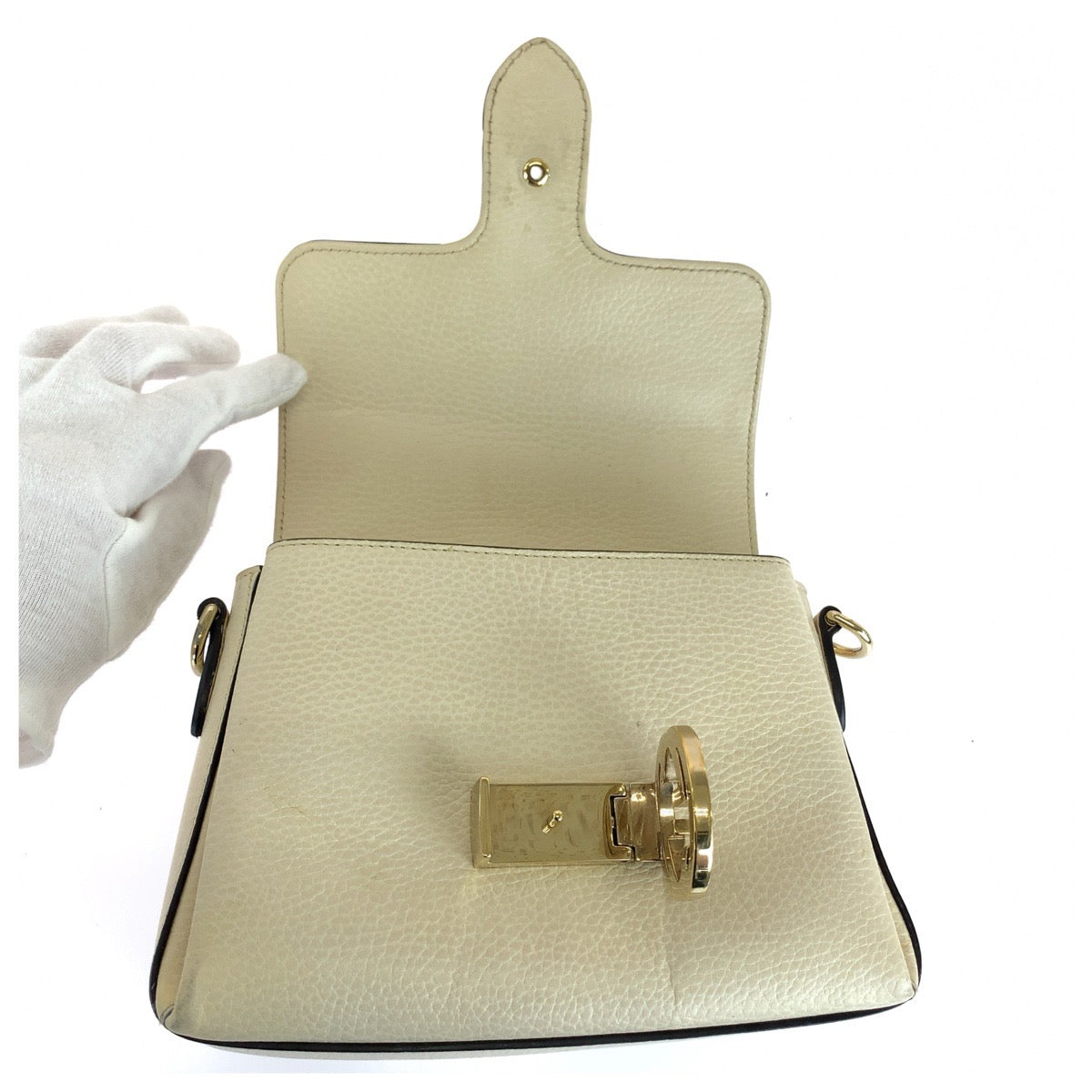 GUCCI グッチ インターロッキングG ホワイト アイボリー ゴールド金具 レザー 607720 チェーンショルダーバッグ レディース AB70