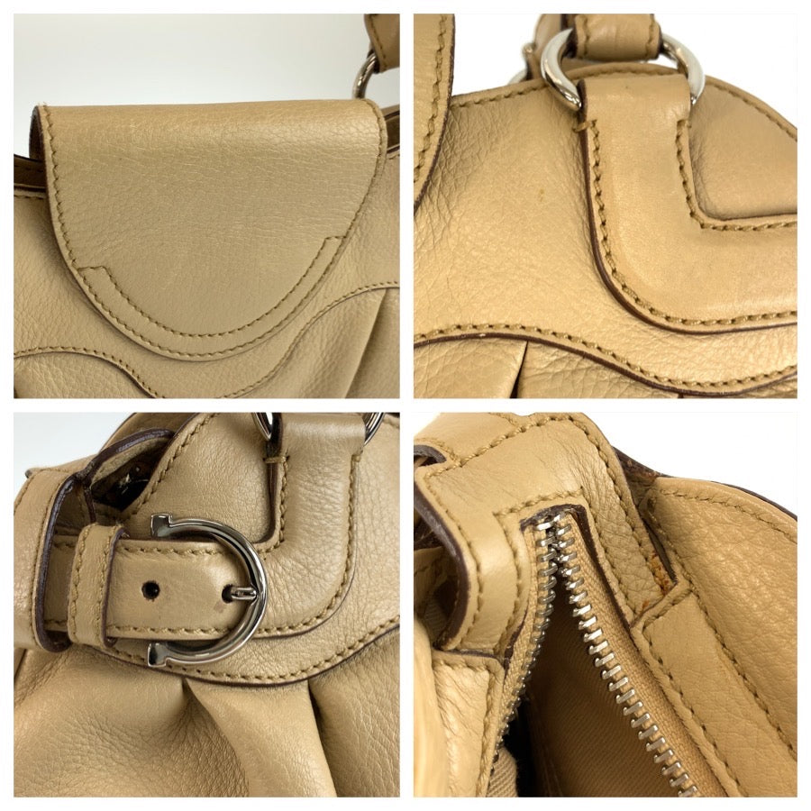 Salvatore Ferragamo サルヴァトーレフェラガモ ガンチーニ マリッサ ベージュ シルバー金具 レザー AU-21/6317 ハンドバッグ ショルダーバッグ レディース ABP33