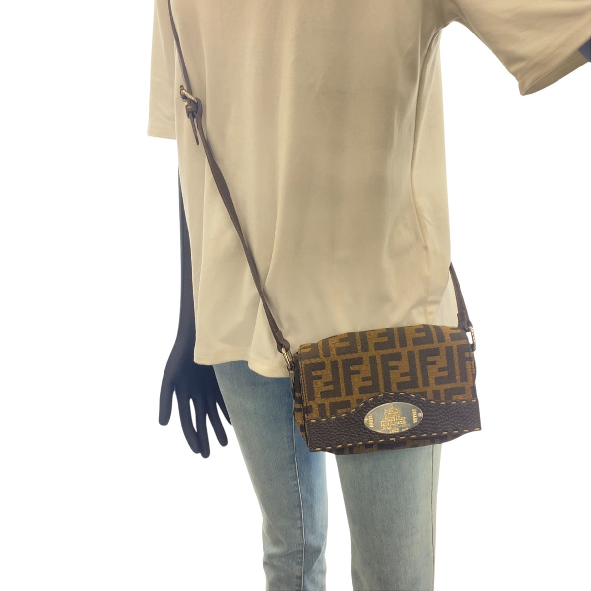 FENDI フェンディ セレリア ズッカ柄 ブラウン キャンバス / レザー 斜め掛け ショルダーバッグ ポシェット レディース ABP98