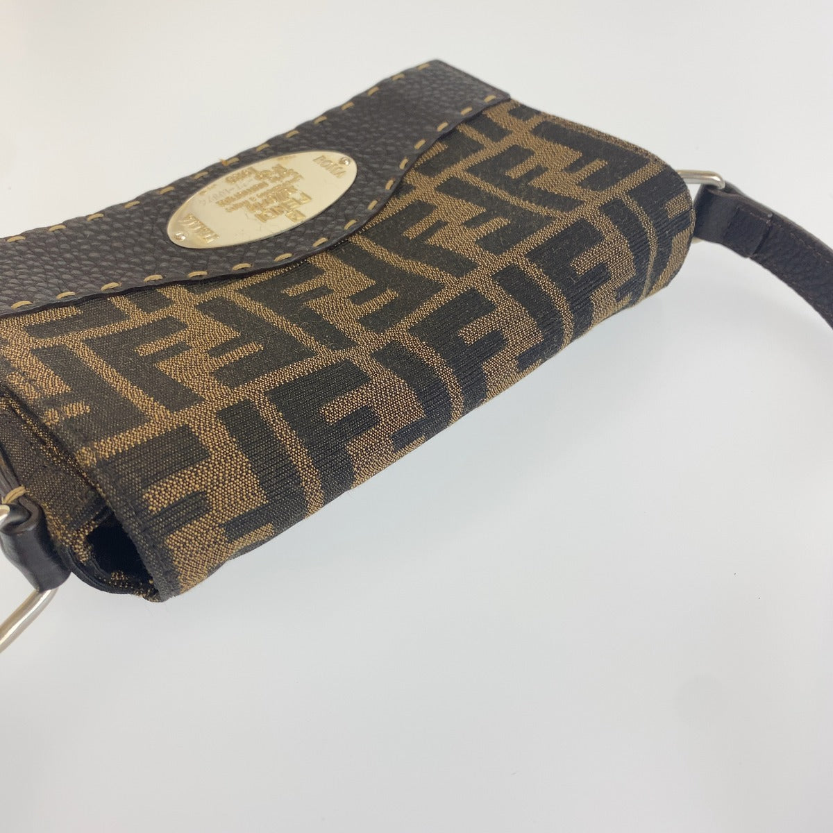 FENDI フェンディ セレリア ズッカ柄 ブラウン キャンバス / レザー 斜め掛け ショルダーバッグ ポシェット レディース ABP98