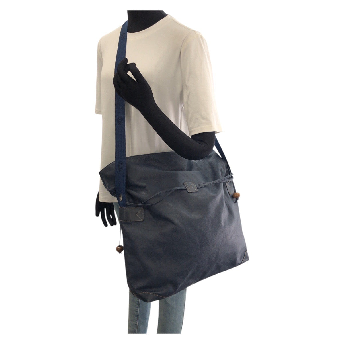 GUCCI グッチ ヴィンテージ オールドグッチ ネイビー シルバー金具 レザー 01.33.0570 ショルダーバッグ 男女兼用 レディース AB