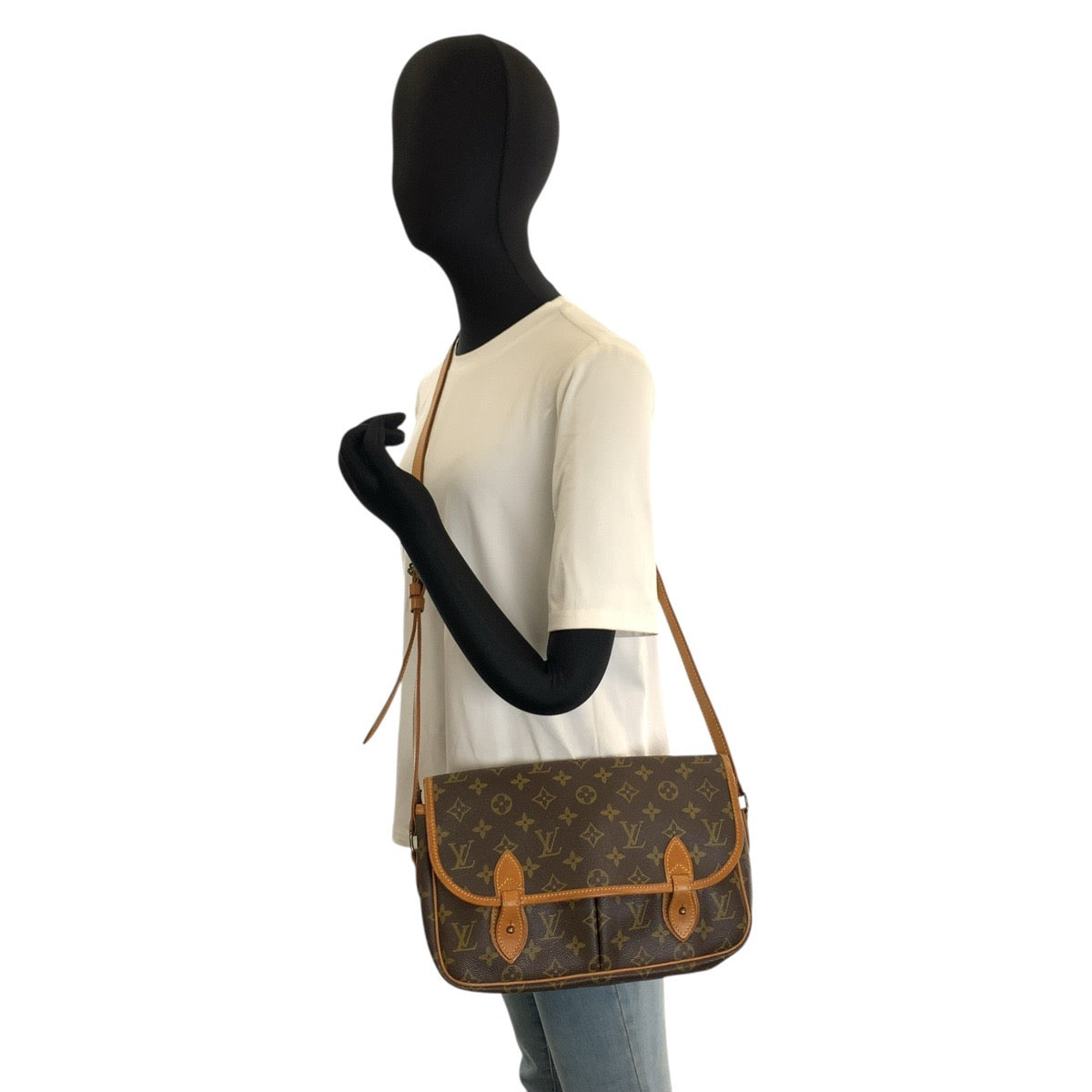 LOUIS VUITTON ルイヴィトン モノグラム ジベシエールMM ブラウン ゴールド金具 PVC / レザー M42247 ショルダーバッグ メッセンジャーバッグ レディース B70