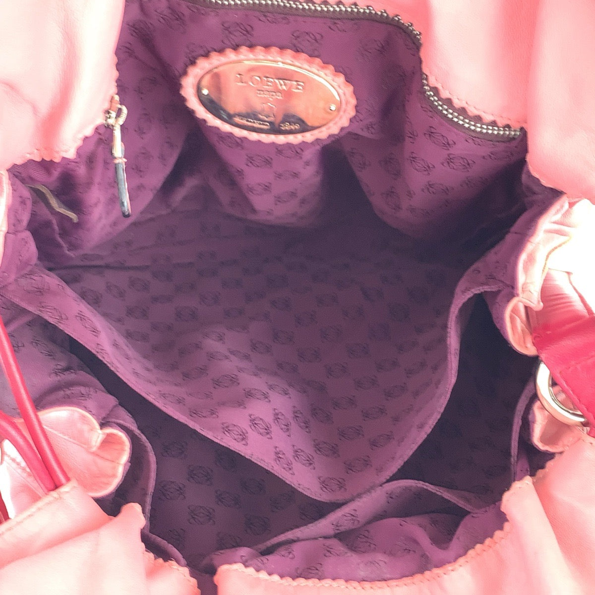 LOEWE ロエベ フラメンコ フリンジ ピンク ボルドー シルバー金具 レザー ショルダーバッグ メッセンジャーバッグ レディース AB53