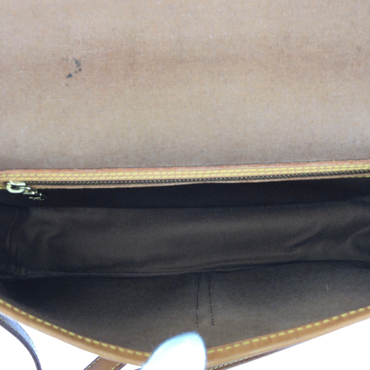 LOUIS VUITTON ルイヴィトン モノグラム ジベシエールMM ブラウン ゴールド金具 PVC / レザー M42247 ショルダーバッグ メッセンジャーバッグ レディース B42