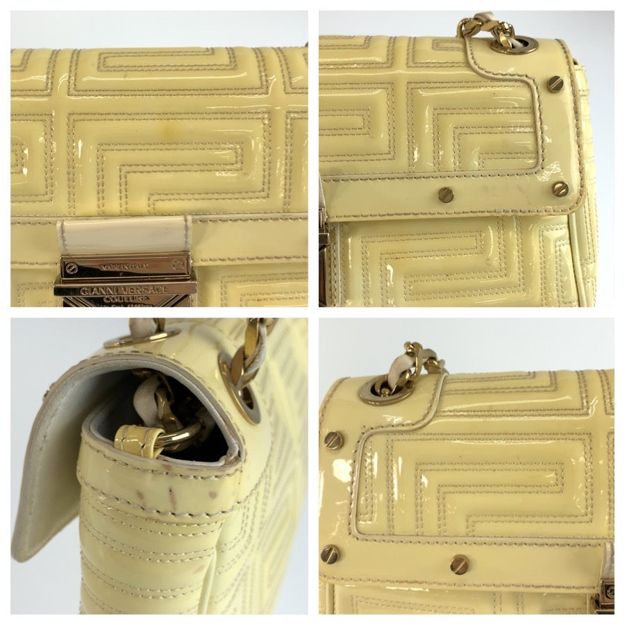 VERSACE ヴェルサーチ イエロー ゴールド金具 エナメル チェーンショルダーバッグ ポシェット レディース B23