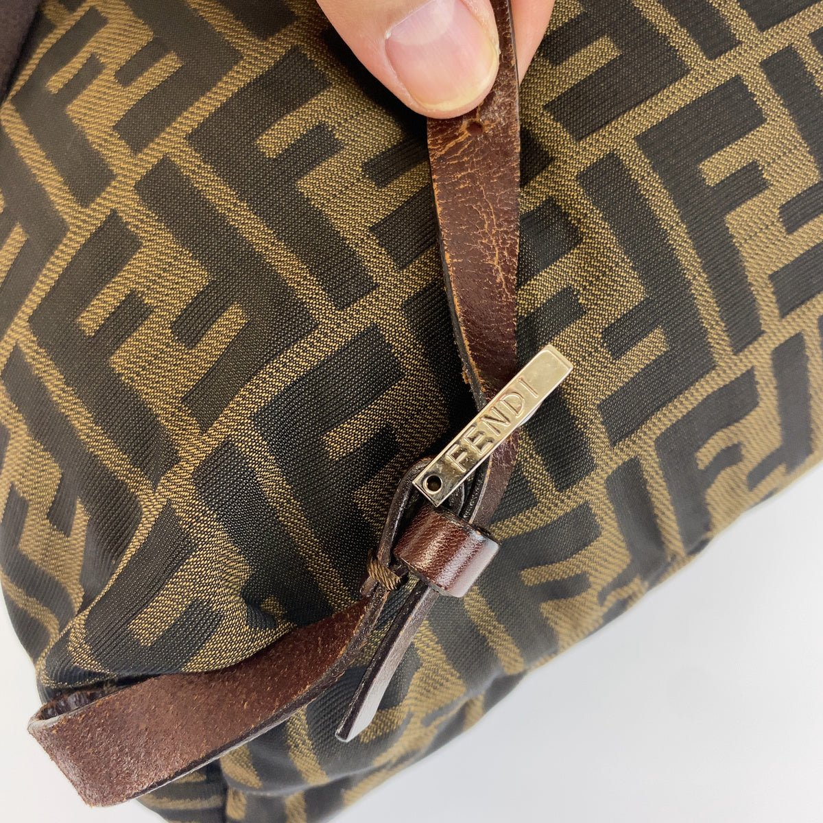 FENDI フェンディ ヴィンテージ ズッカ柄 ブラウン ブラック レザー / ナイロン バックパック リュックサック レディース B33