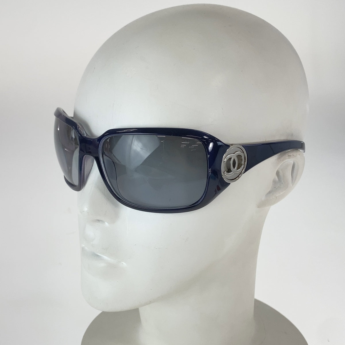 CHANEL シャネル ココマーク ブルー シルバー グレー プラスチック / メタル サングラス バタフライ レディース AB24