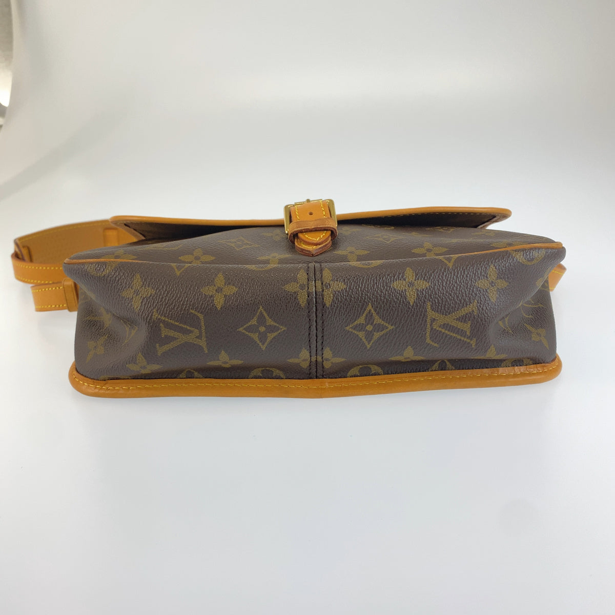 LOUIS VUITTON ルイヴィトン モノグラム ソローニュ ブラウン PVC / レザー M42250 ショルダーバッグ ポシェット レディース AB98
