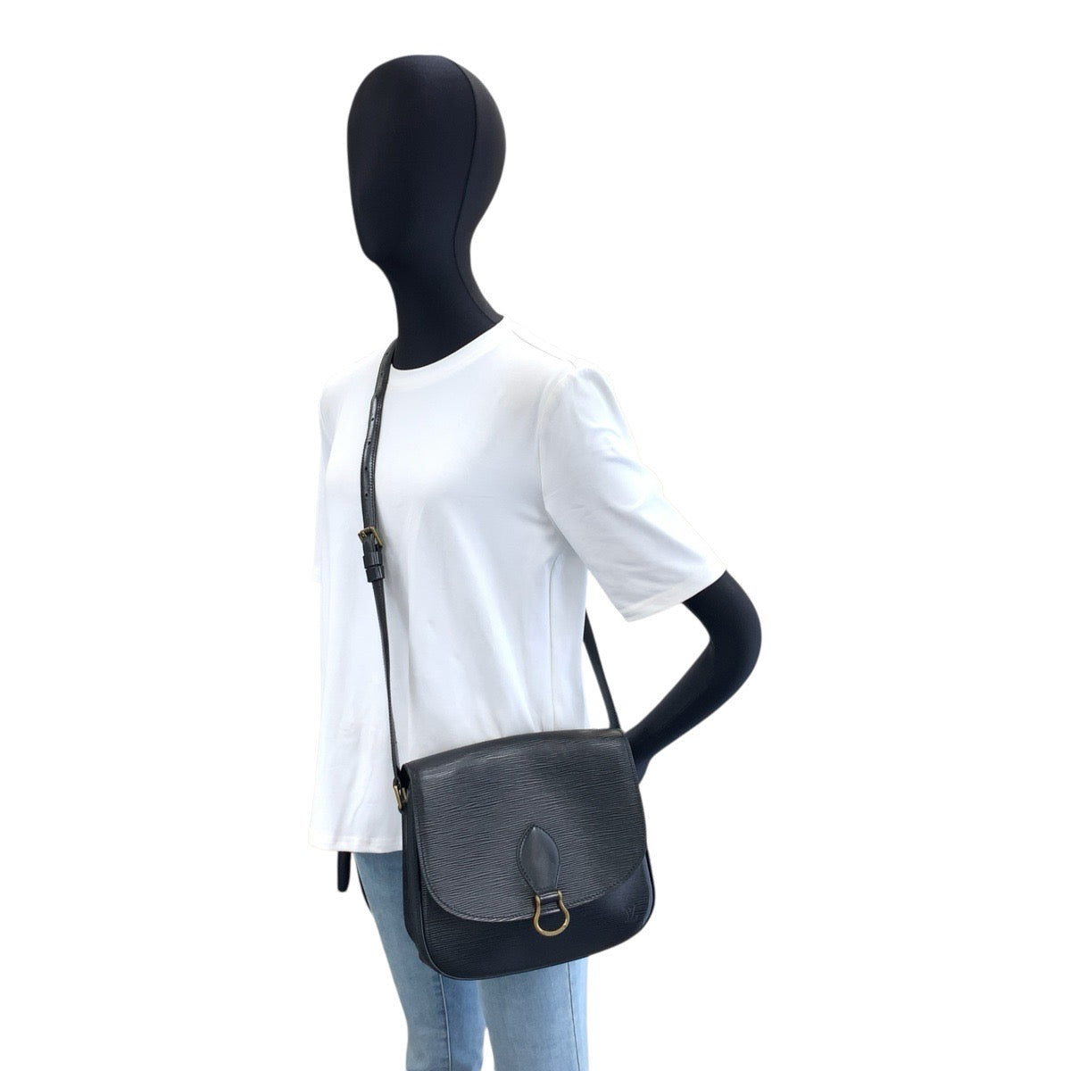 LOUIS VUITTON ルイヴィトン エピ サンクルー ブラック 黒 ゴールド金具 レザー M52192 ショルダーバッグ ポシェット レディース B40