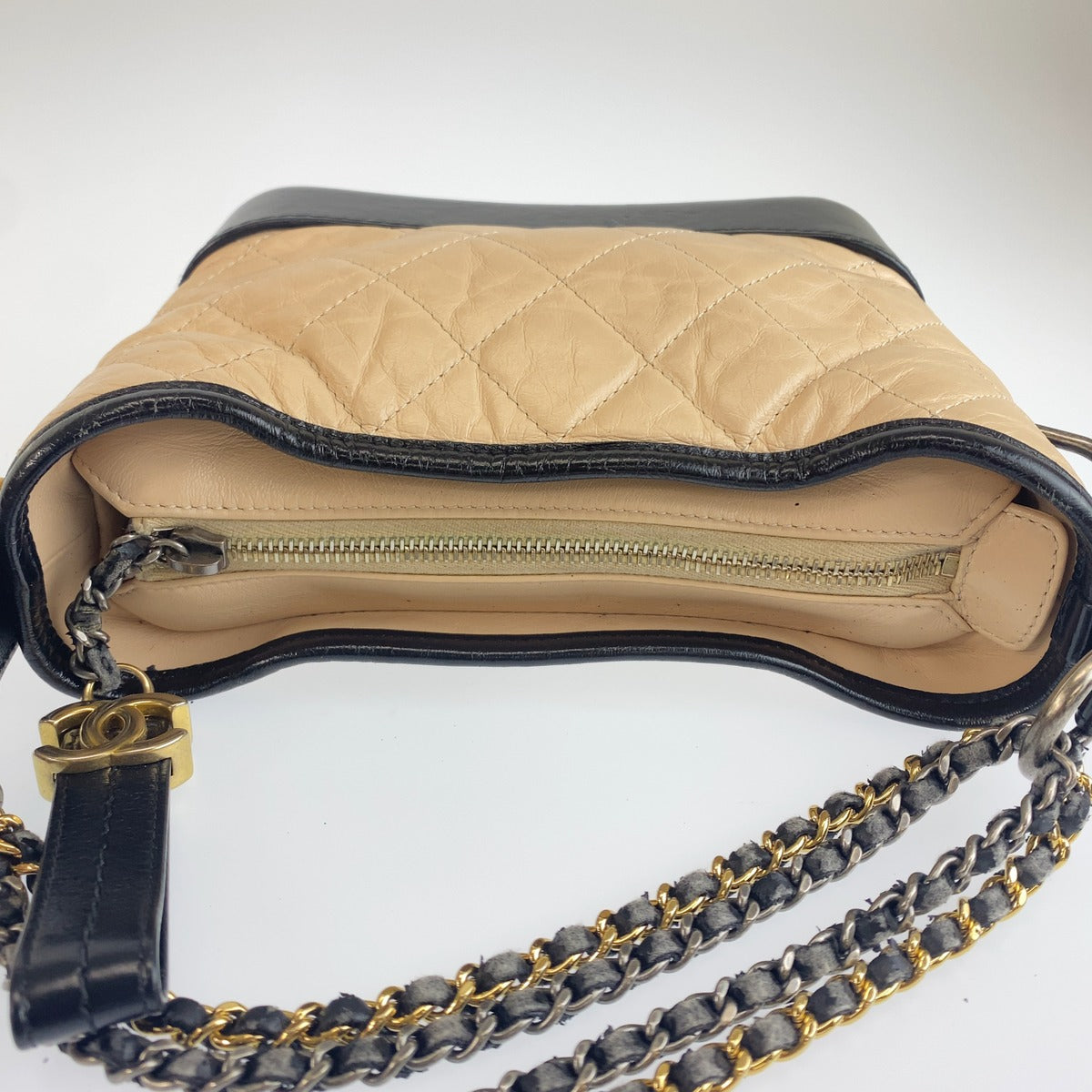CHANEL シャネル ガブリエル ドゥ シャネル スモール ホーボー ピンクベージュ ブラック チェーンショルダーバッグ レディース B158