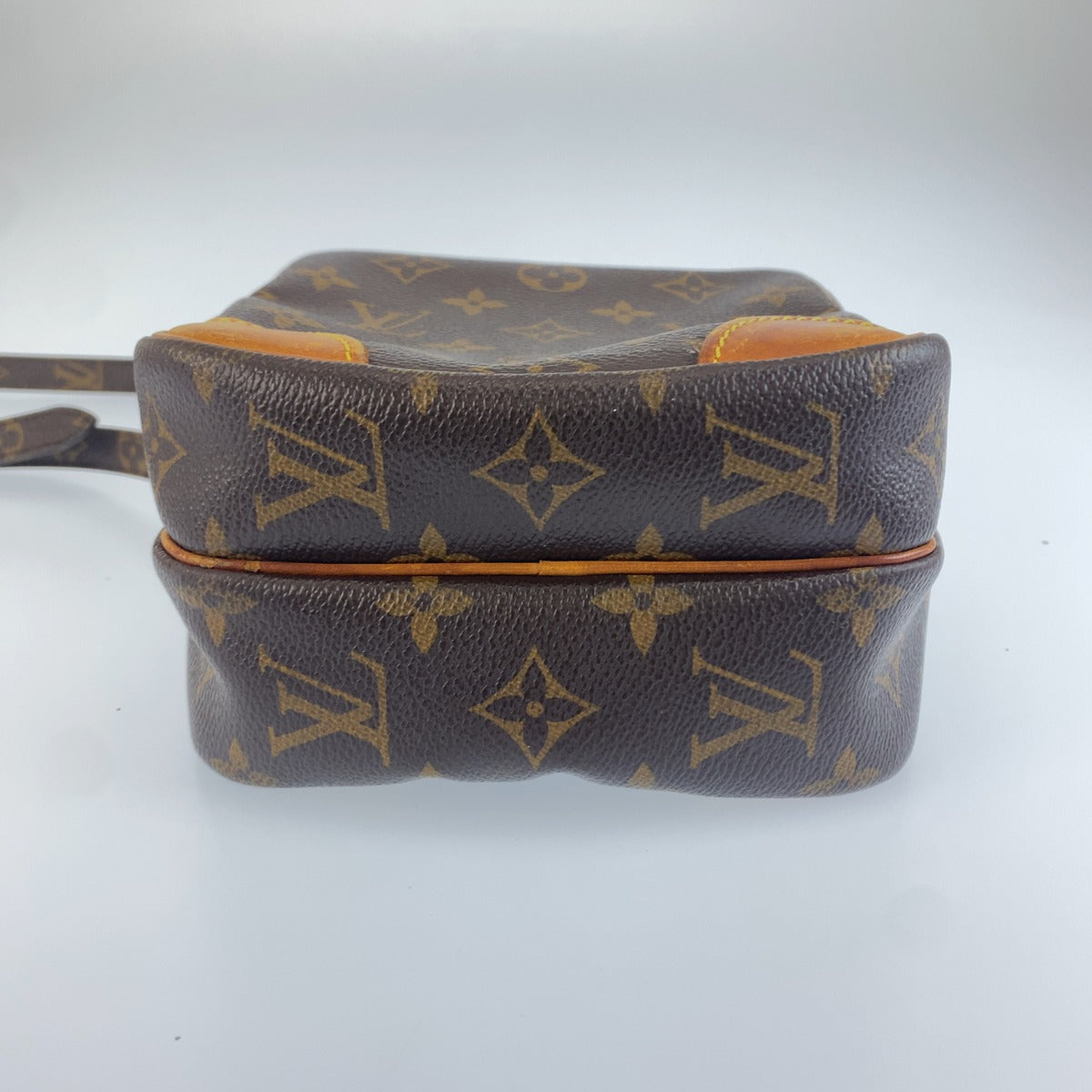 LOUIS VUITTON ルイヴィトン モノグラム アマゾン ブラウン PVC / レザー M45236 ショルダーバッグ ポシェット レディース B47