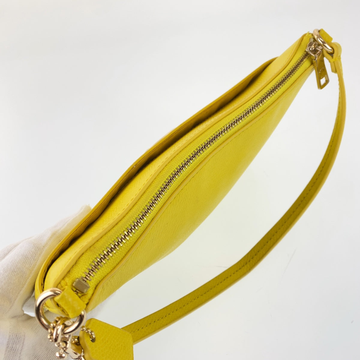 COACH コーチ ミニポーチ付き イエロー レザー ハンドバッグ アクセサリーポーチ  レディース