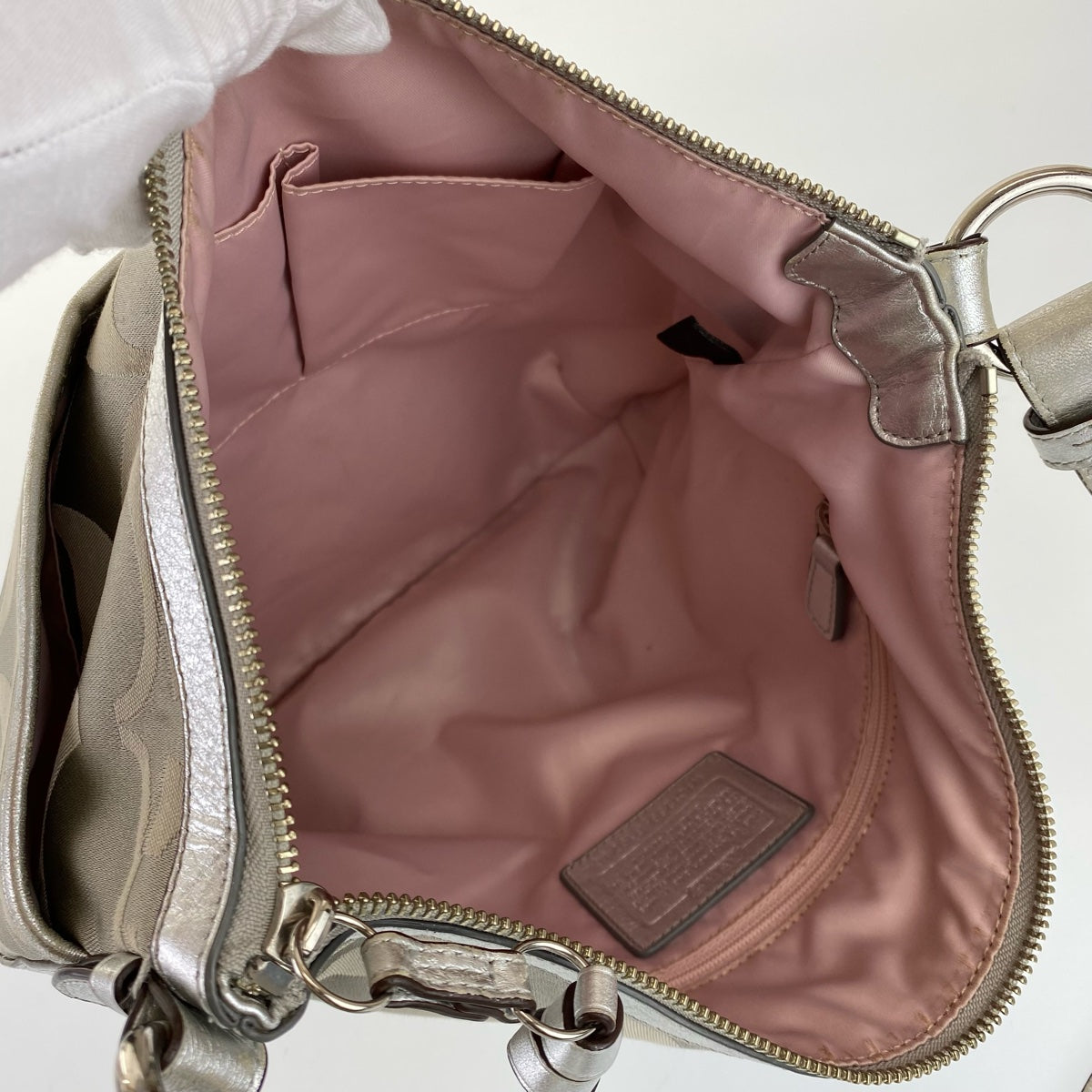 12764
COACH コーチ シグネチャー グレー シルバー キャンバス / レザー C1259-F19740 斜め掛け ショルダーバッグ ポシェット  レディース