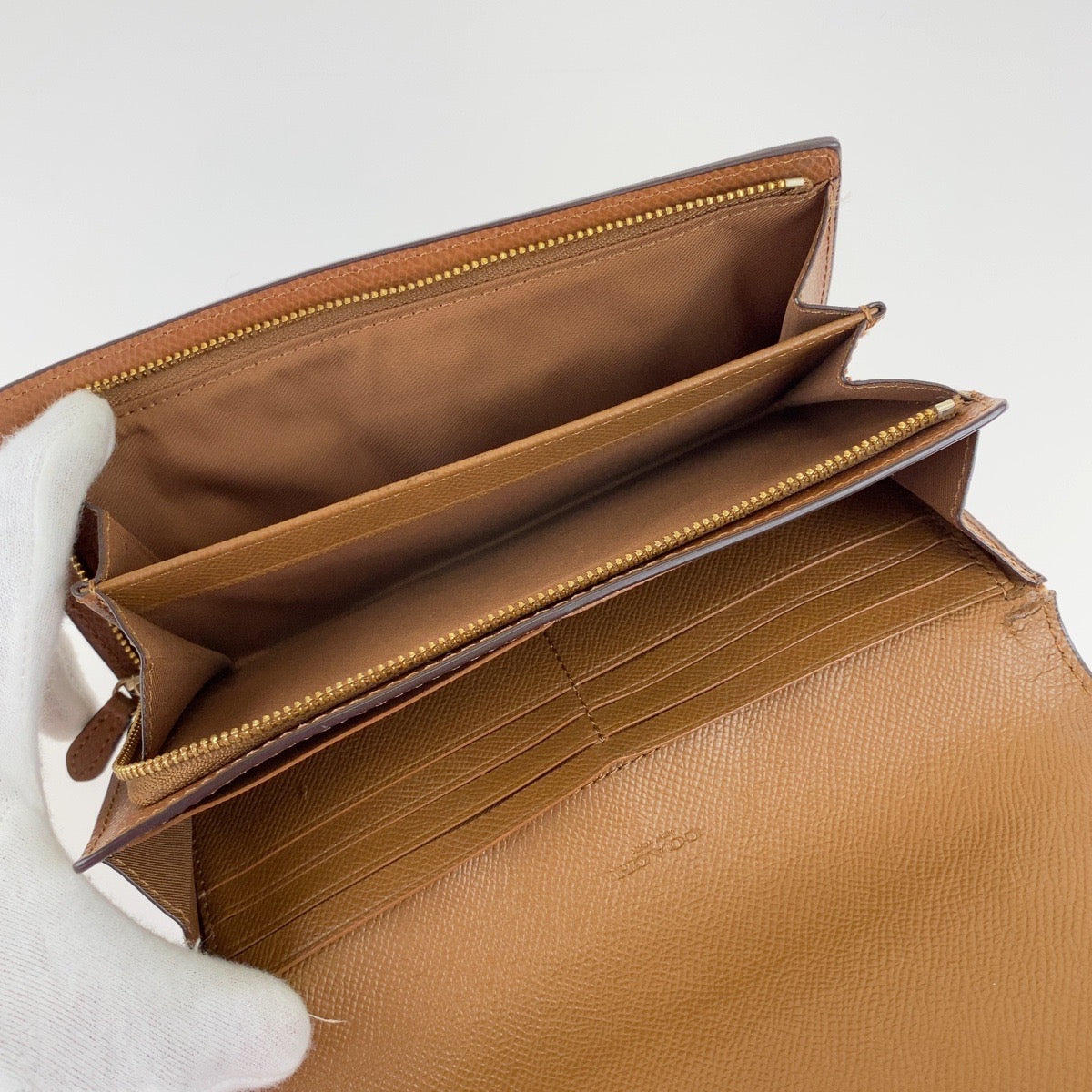 12744
 COACH Brown Leather Long Wallet Billfold for Women