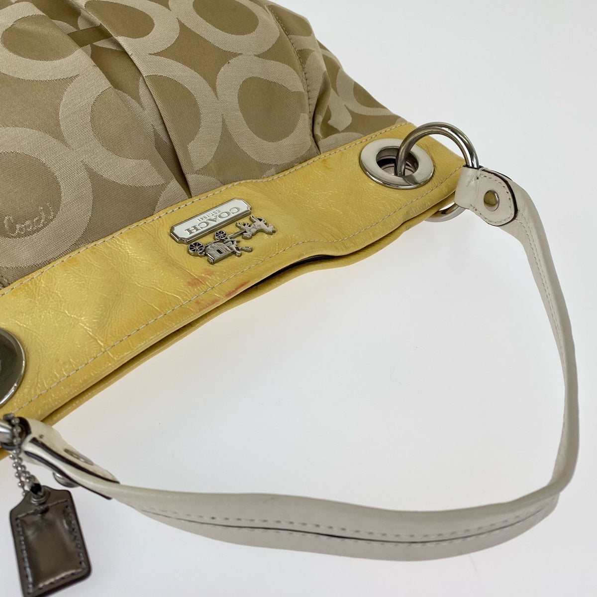 12743
COACH コーチ オプアート 2way 斜め掛け可能 ベージュ キャンバス / エナメル A1069-14579 ホーボー ショルダーバッグ ハンドバッグ  レディース AB5