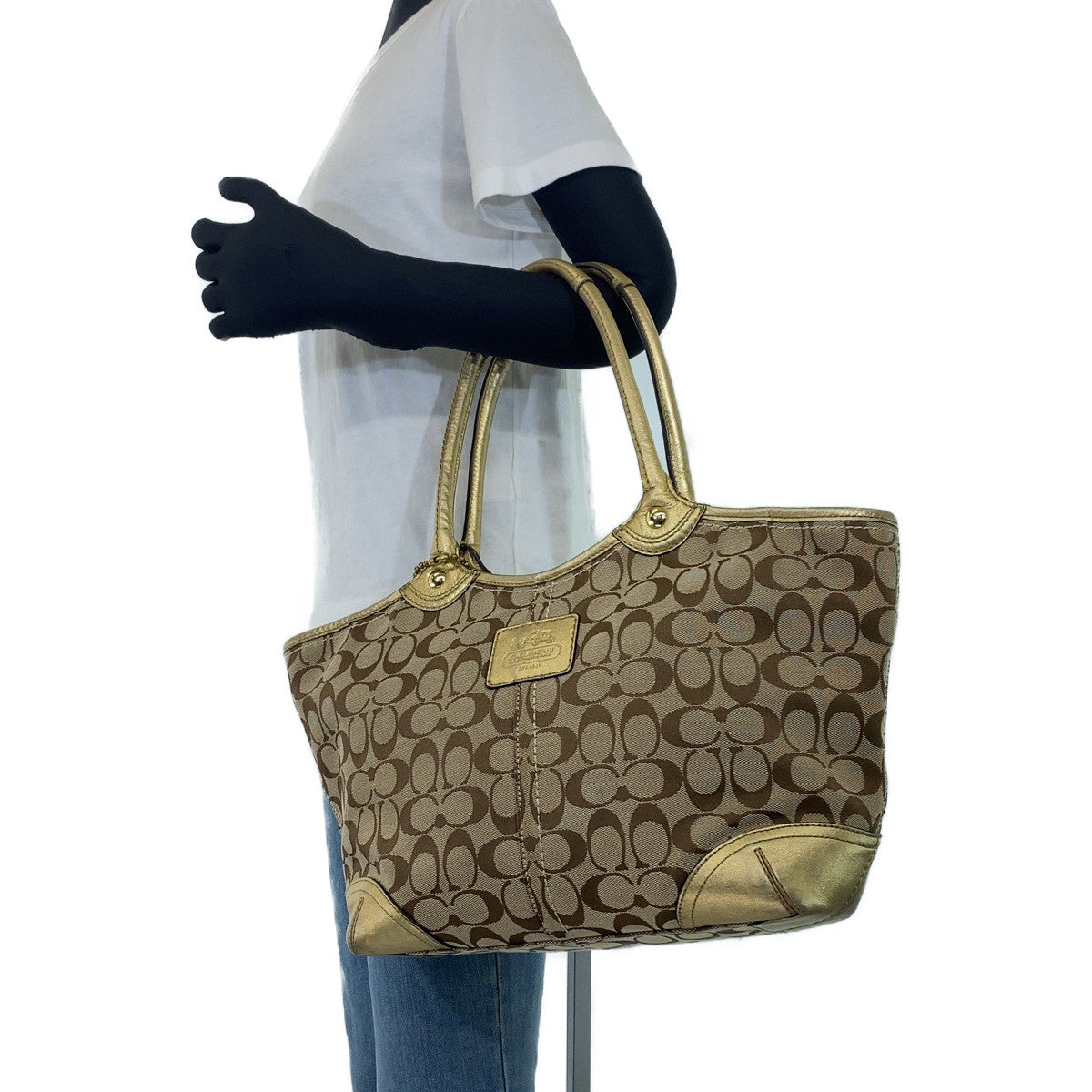 COACH コーチ シグネチャー ブリーカー ゴールド キャンバス トートバッグ 肩掛け  レディース