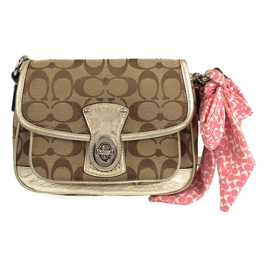 12715
COACH コーチ シグネチャー スカーフ付き ベージュ シルバー金具 キャンバス / レザー ショルダーバッグ ポシェット 斜め掛け可能  レディース