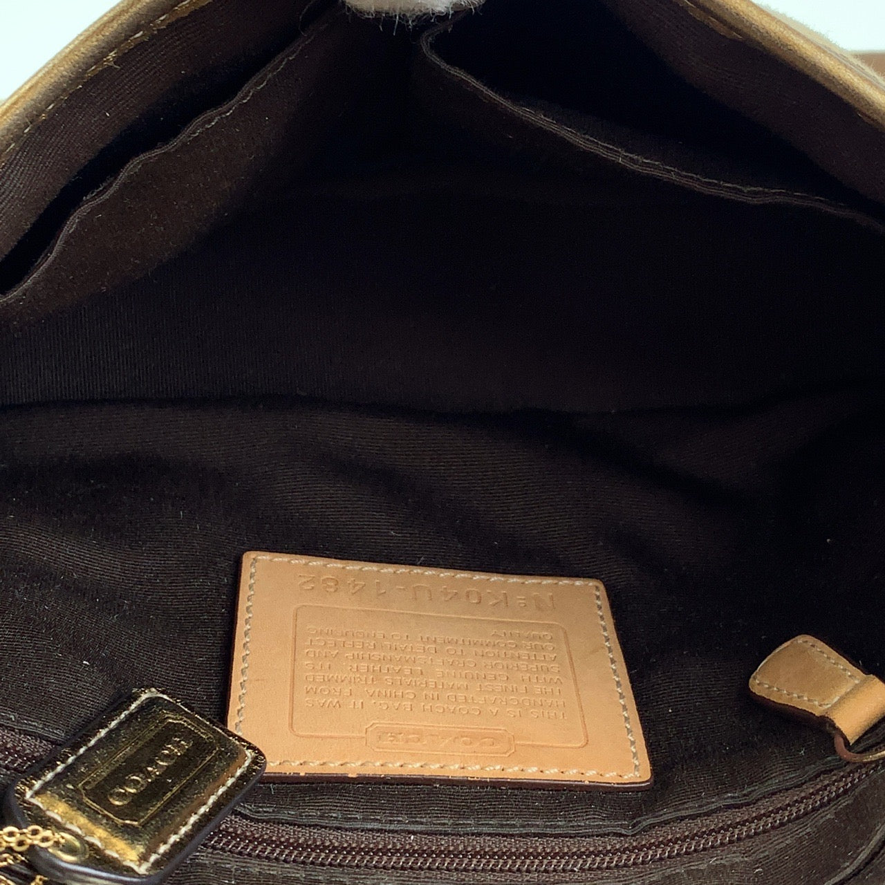 COACH コーチ シグネチャー ベージュ ブラウン 茶 ゴールド金具 キャンバス / レザー ショルダーバッグ 肩掛けショルダー  レディース