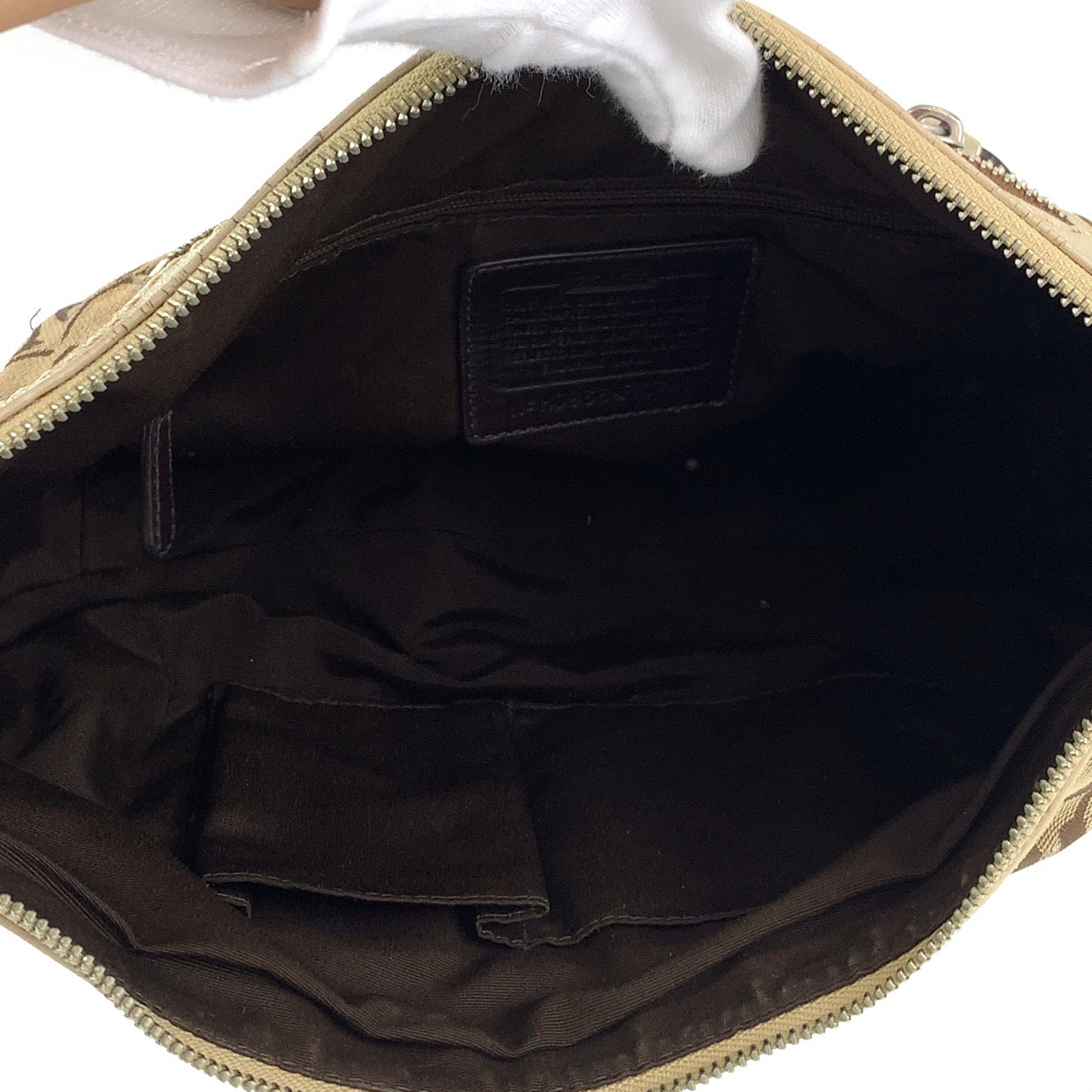 12702
COACH コーチ シグネチャー ベージュ ゴールド シルバー金具 キャンバス / レザー ホーボー ショルダーバッグ  レディース