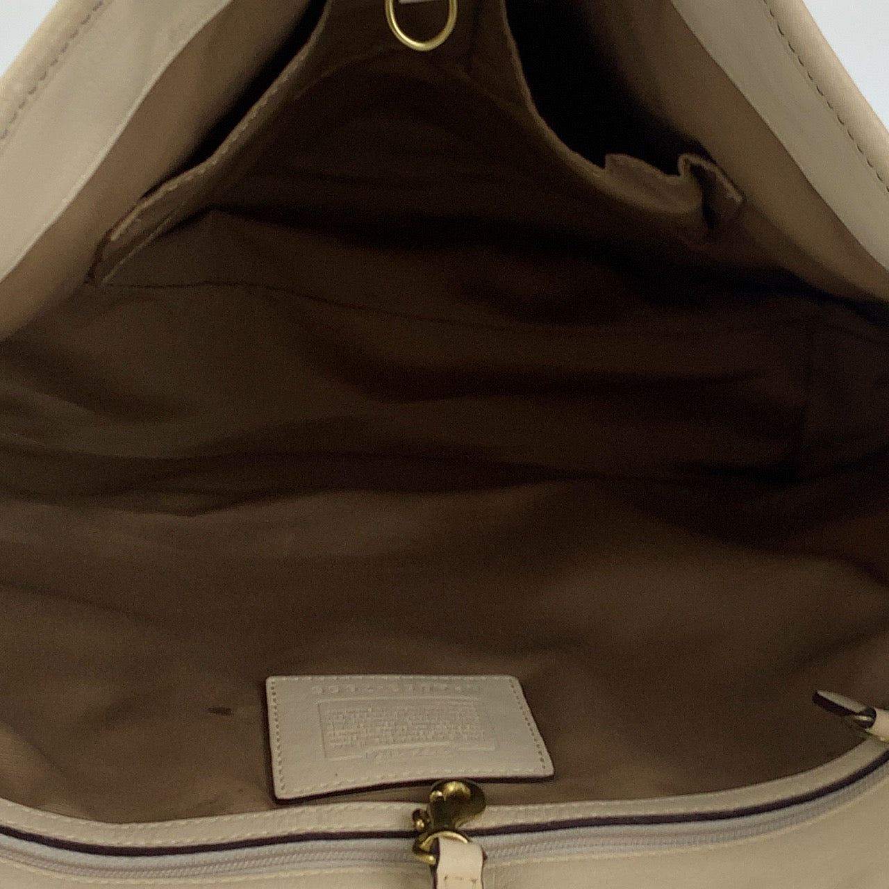 COACH コーチ シグネチャー ホワイト 白 ゴールド金具 レザー / キャンバス トートバッグ 肩掛け  レディース
