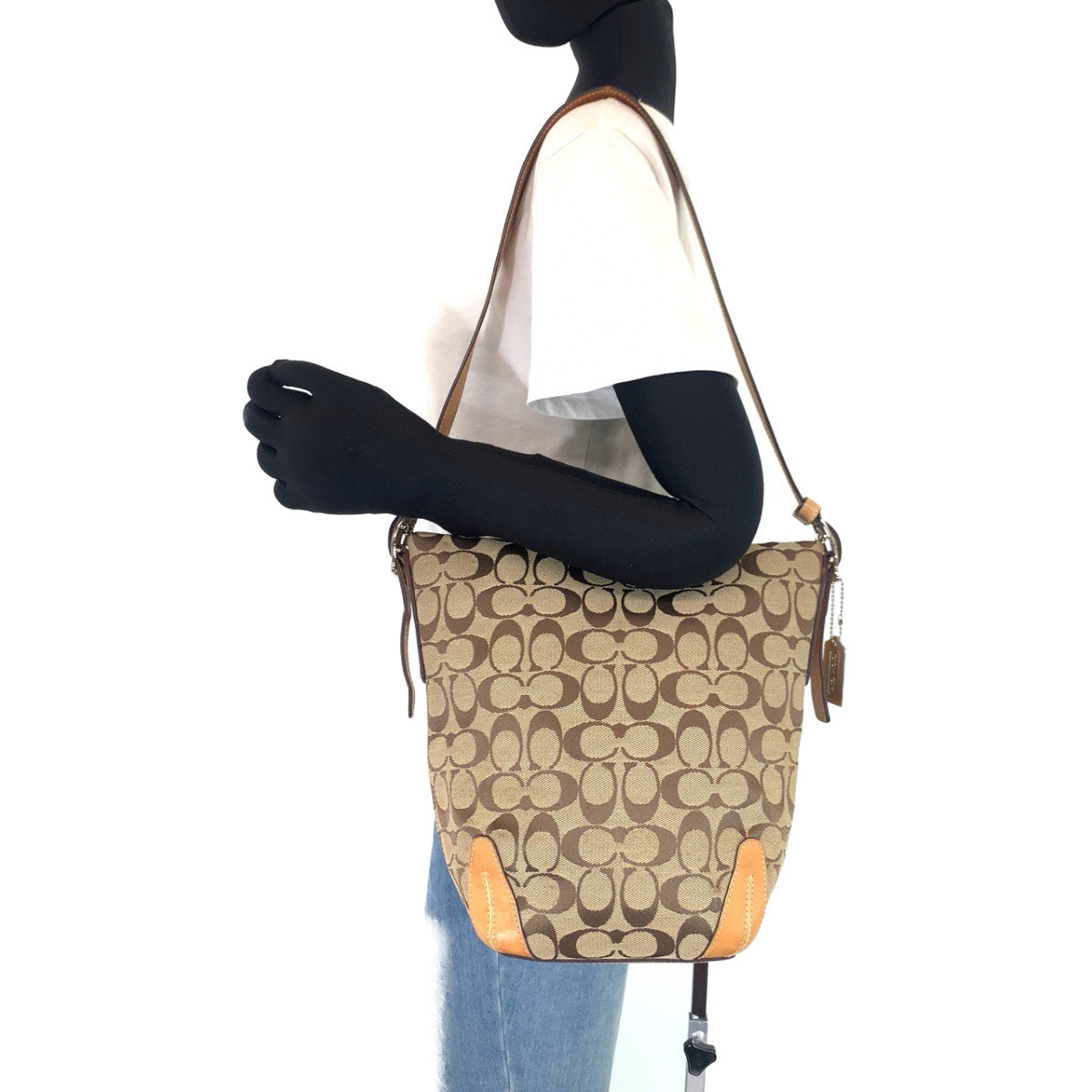 12692
COACH コーチ シグネチャー ベージュ ブラウン シルバー金具 キャンバス / レザー ホーボー ショルダーバッグ  レディース AB5