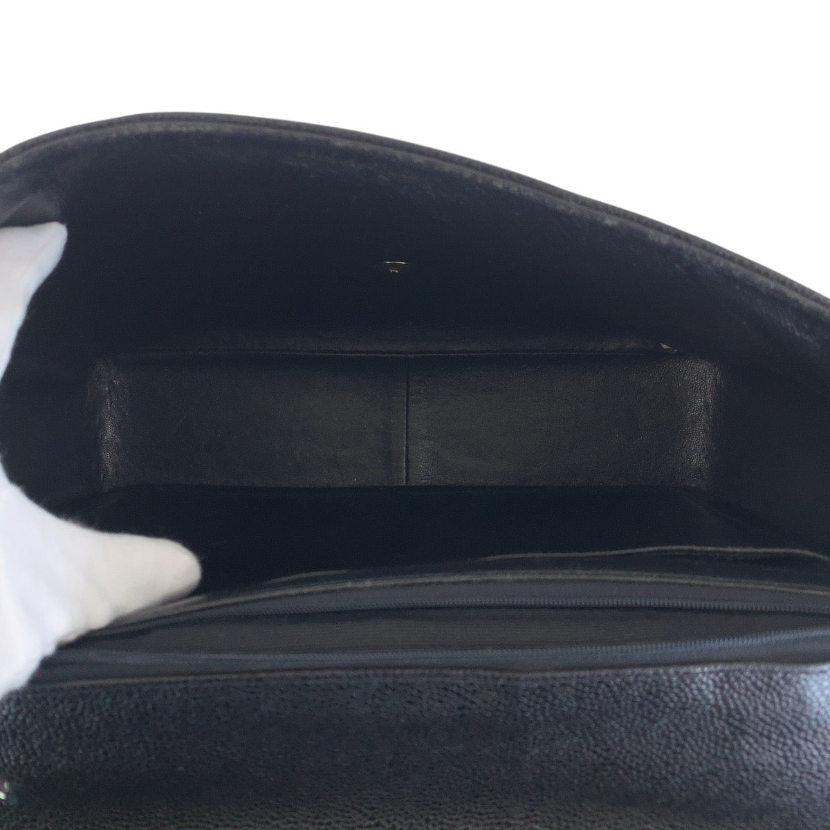 10065
CHANEL シャネル ヴィンテージ ココマーク ターンロック マドモアゼル ブラック 黒 ゴールド金具 レザー ハンドバッグ レディース AB250