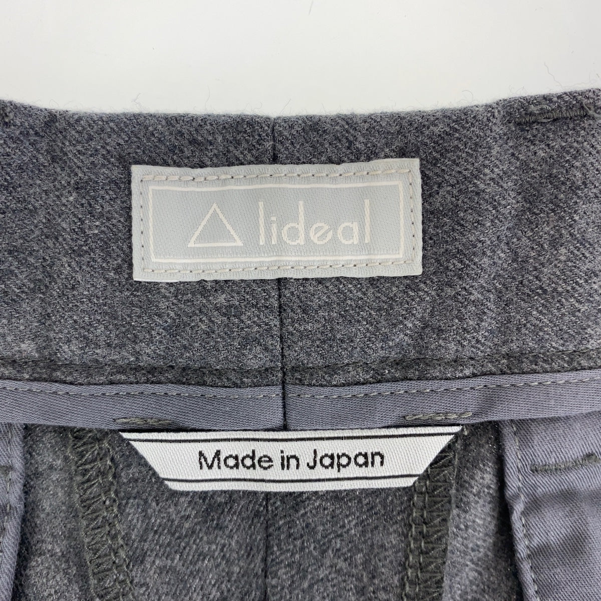 12687
lideal リデアル サイズ33 センタープリーツ グレー ウール ジョガーパンツ クロップドパンツ スウェット  メンズ