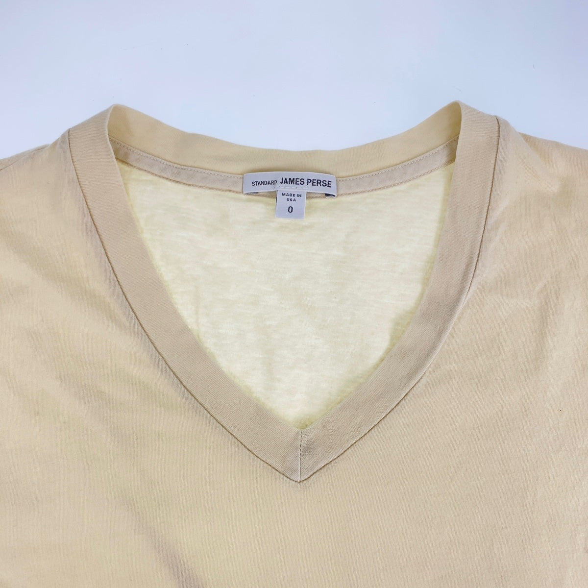 H-00259
JAMES PERSE ジェームスパース サイズO ベージュ コットン 半袖Tシャツ Vネック  メンズ