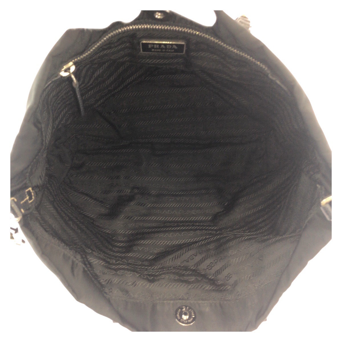 10164
PRADA プラダ テスート 三角ロゴ ブラック シルバー金具 ナイロン トートバッグ ハンドバッグ  レディース