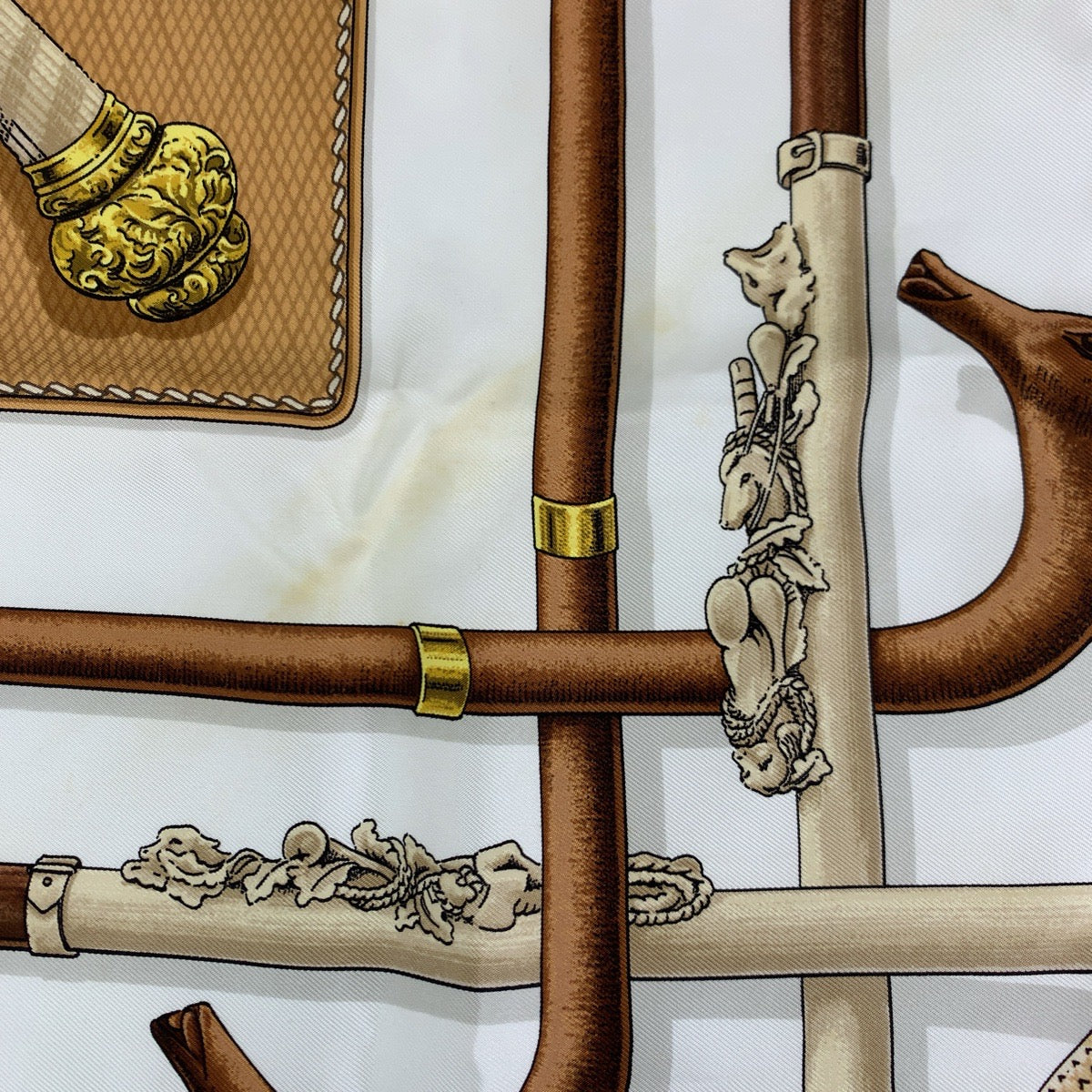 H-00276
HERMES エルメス カレ90 CANNES et POMMEAUX ステッキ柄 マルチカラー シルク スカーフ ストール  レディース