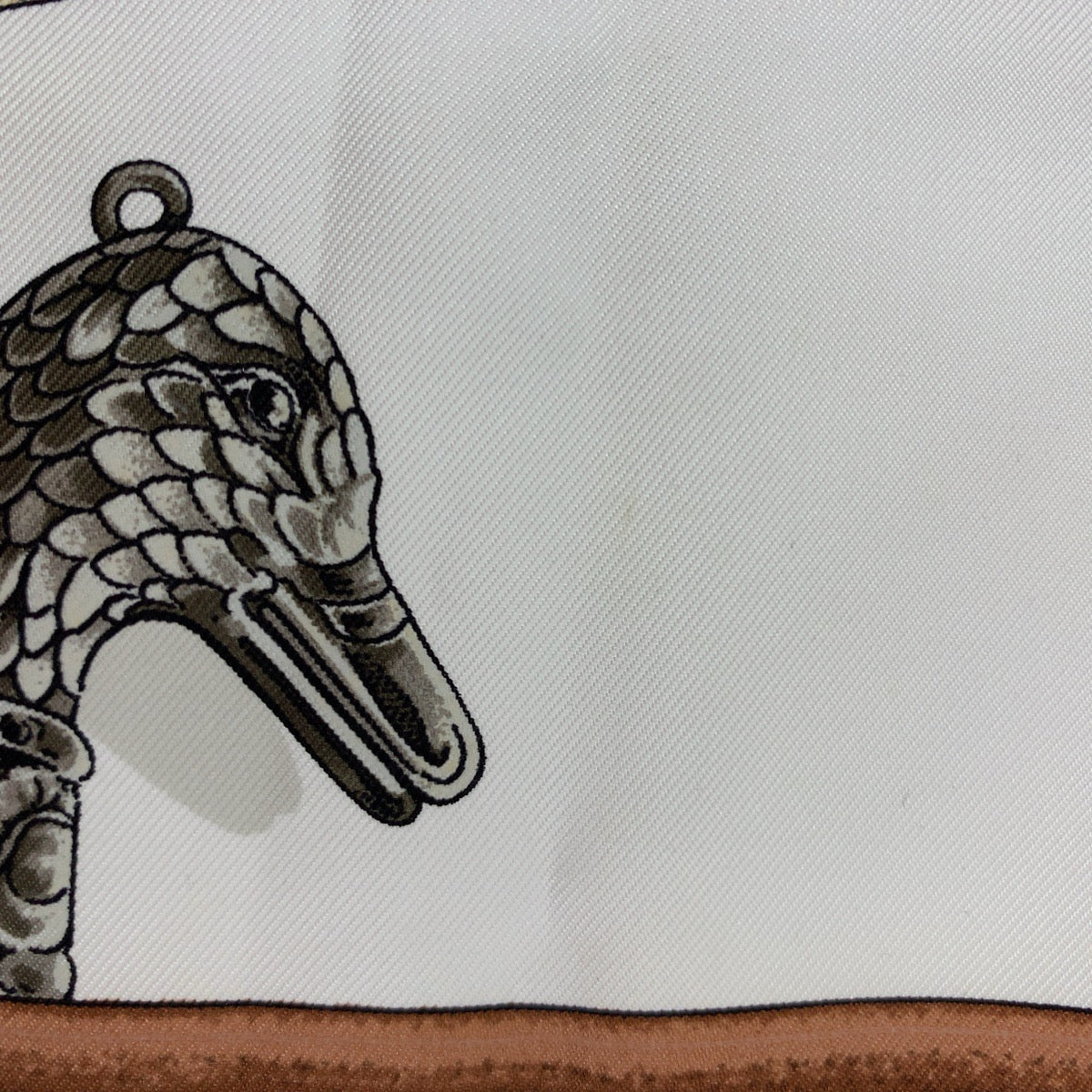 H-00276
HERMES エルメス カレ90 CANNES et POMMEAUX ステッキ柄 マルチカラー シルク スカーフ ストール  レディース