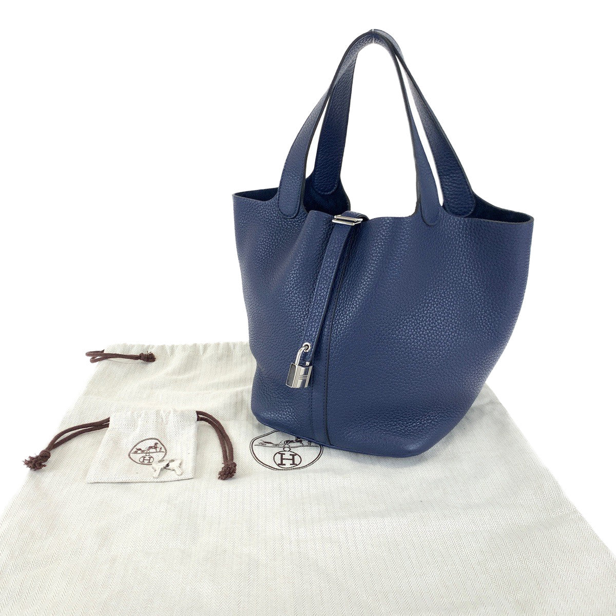 A-098
HERMES エルメス ピコタンロックMM ブルーサフィール ネイビー  紺 シルバー金具 トリヨンクレマンス トートバッグ ハンドバッグ R刻印  レディース